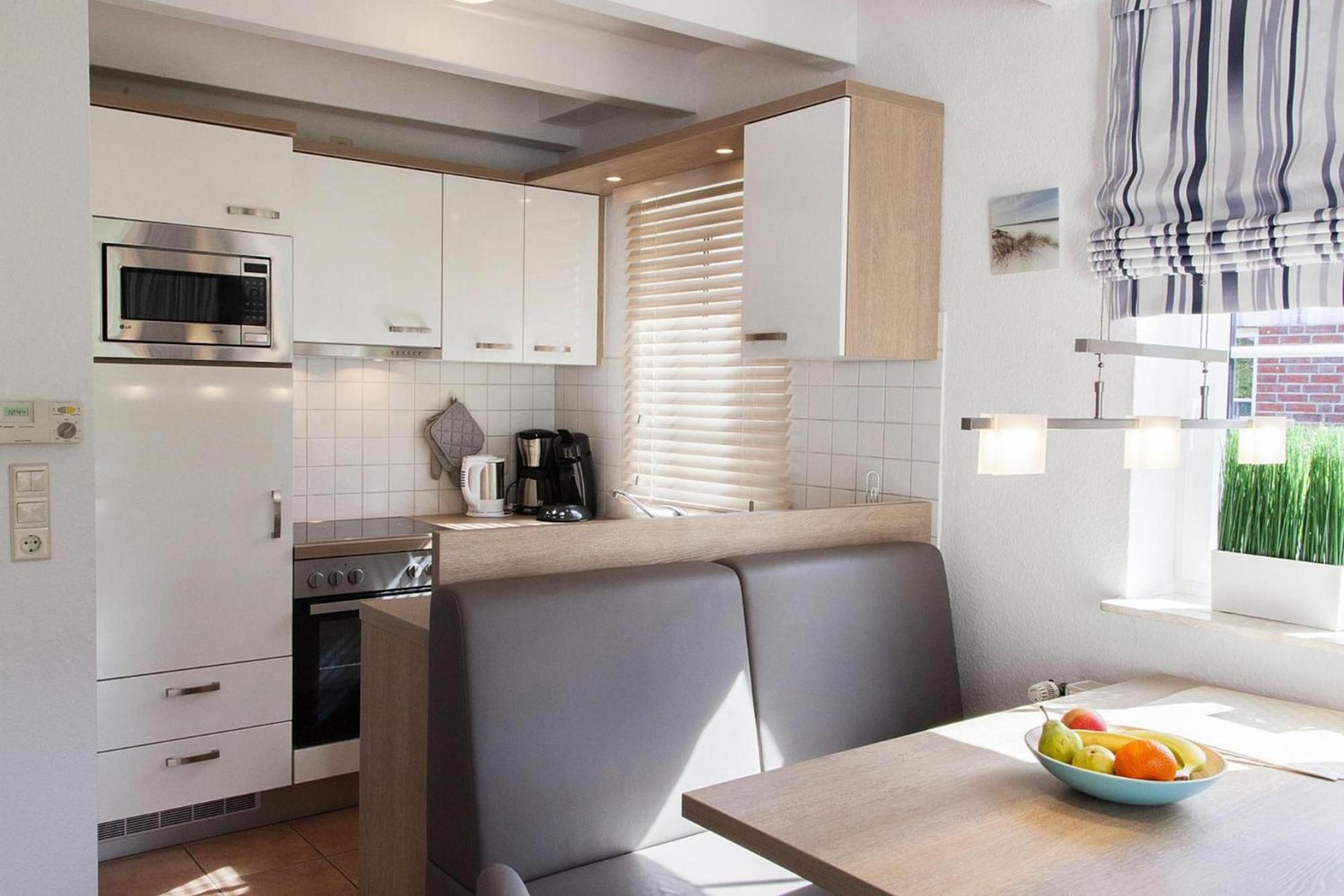 Apartment In Burhave With A Shared Pool エクステリア 写真