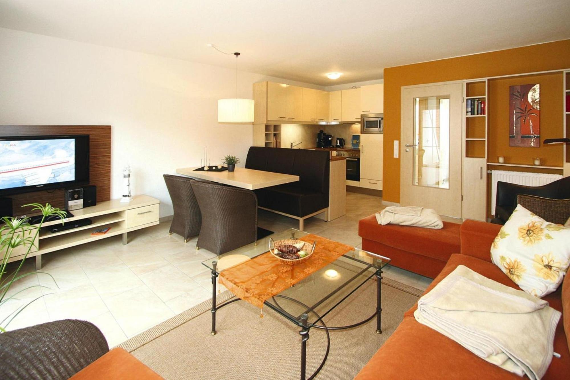 Apartment In Burhave With A Shared Pool エクステリア 写真